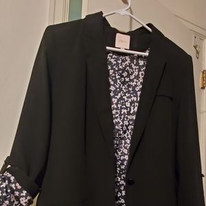 Candie's black blazer